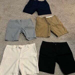 Men’s chino/dress short bundle sz M 32 excellent condition